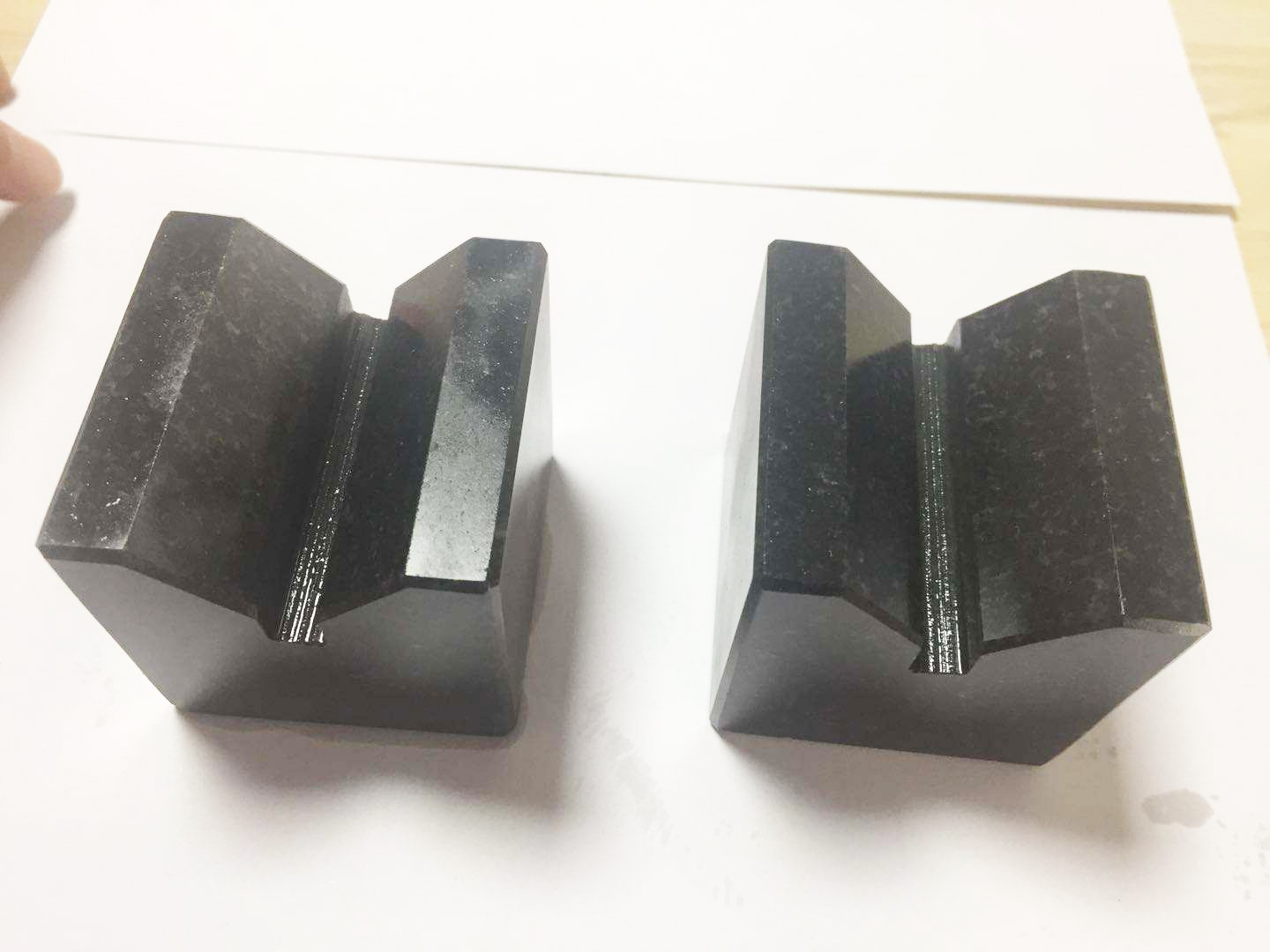 大理石V型架,大理石平台v型架,大理石v型架厂家,大理石v型架批发,大理石v型架厂家 大理石V型架,大理石平台v型架,大理石v型架厂家,大理石v型架批发,大理石v型架厂家