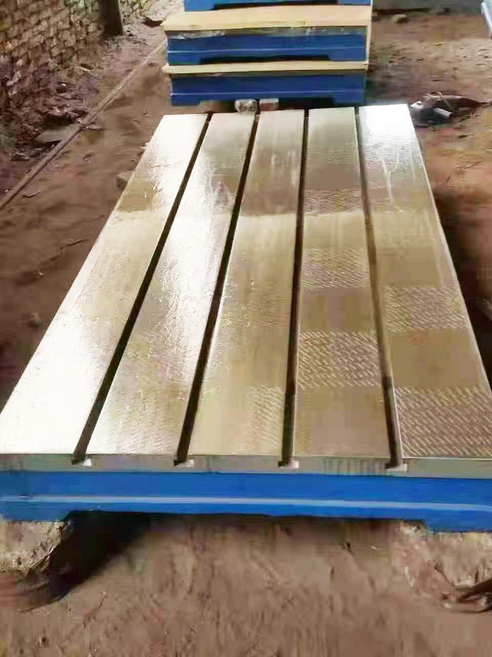 铸铁平板,铸铁平台平板,铸铁平板厂家,铸铁平板价格,铸铁检验平板,铸铁平板生产厂家,铸铁测量平板,铸铁铆焊平板